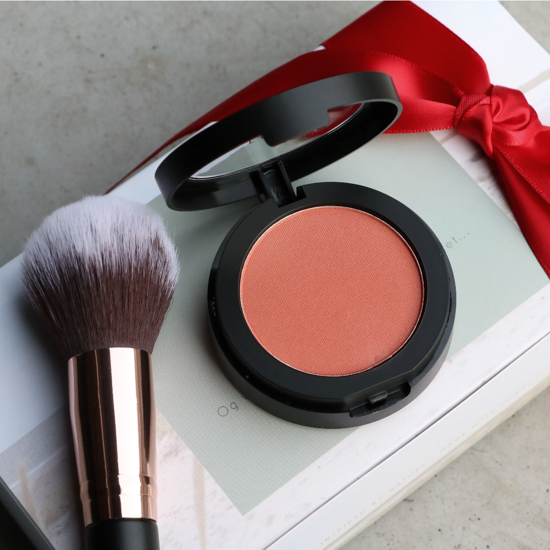 Julekit - Blushing Cheeks + Kost